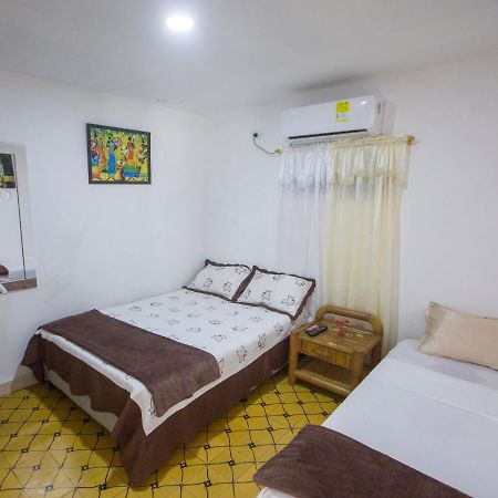Casa Hostal Kristalu Cartagena エクステリア 写真