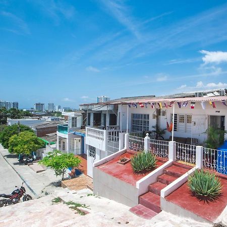 Casa Hostal Kristalu Cartagena エクステリア 写真