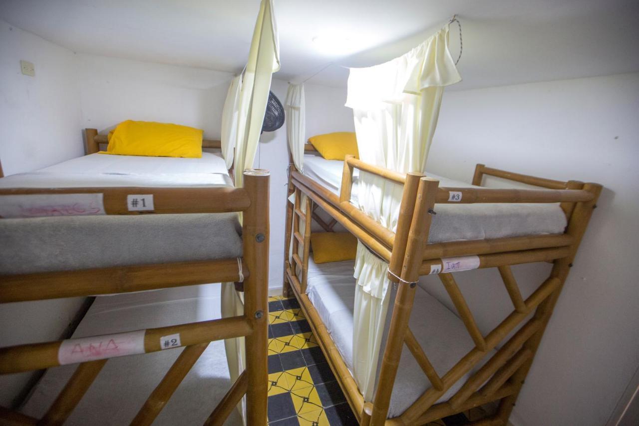 Casa Hostal Kristalu Cartagena エクステリア 写真